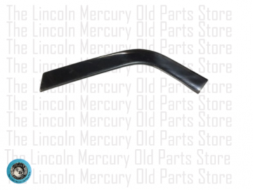 Molding, Rear Quarter Panel Lower RH Trim- NOS